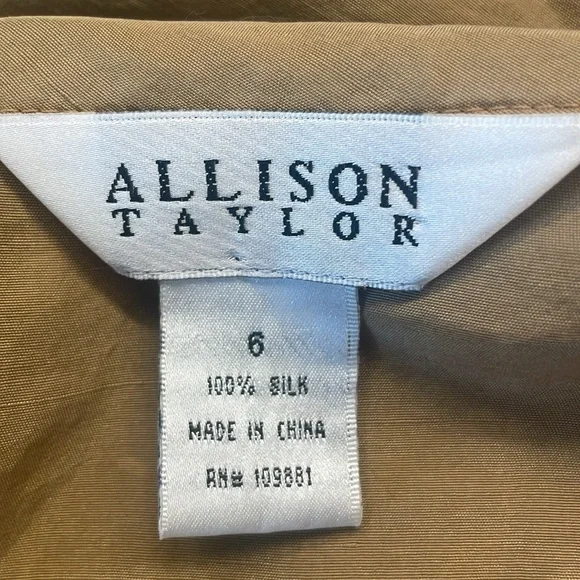 Vintage Allison Taylor 100% silk button down gold blouse collar women’s size 6 - Picture 5 of 5
